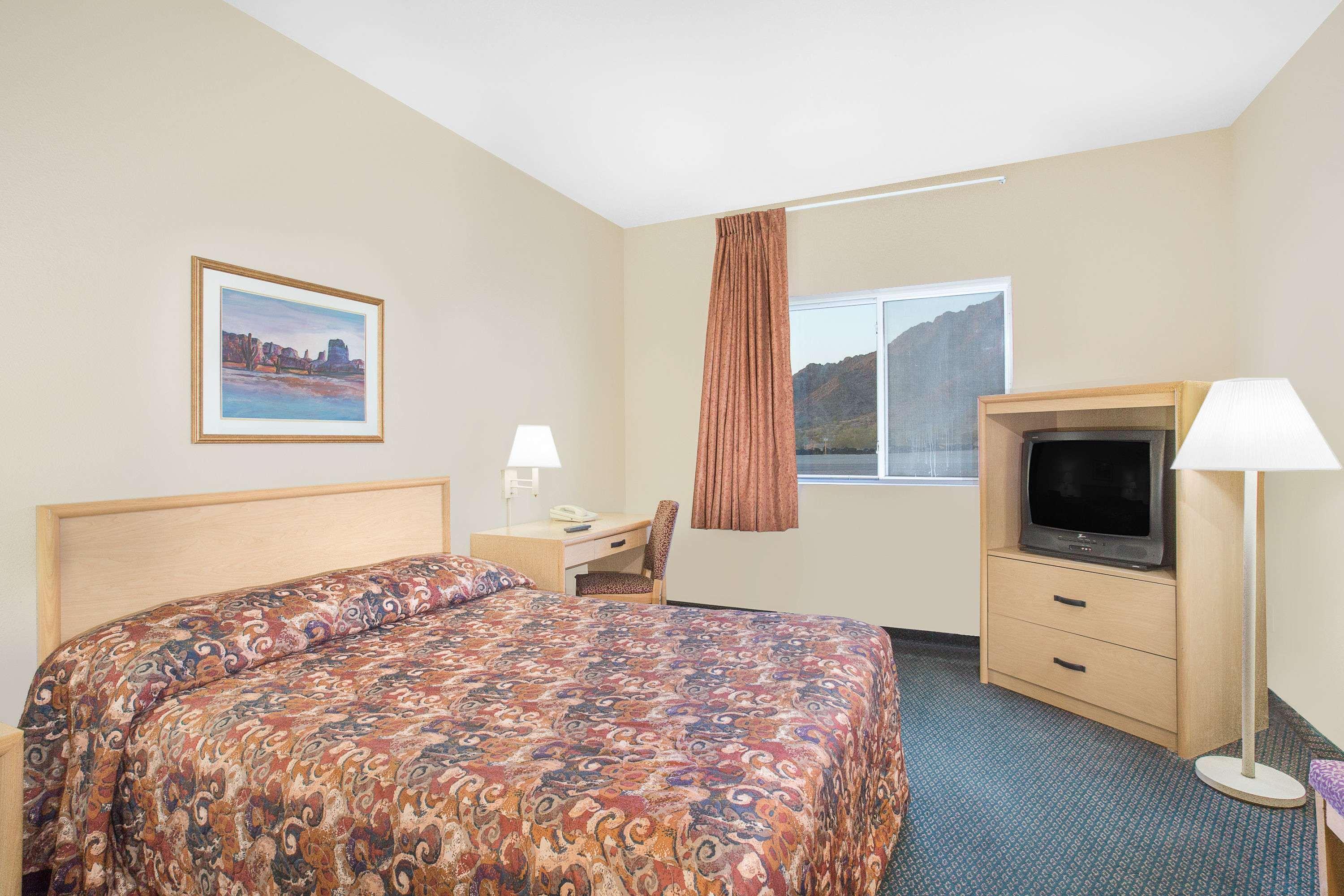 Super 8 By Wyndham Quartzsite Az Hotell Eksteriør bilde