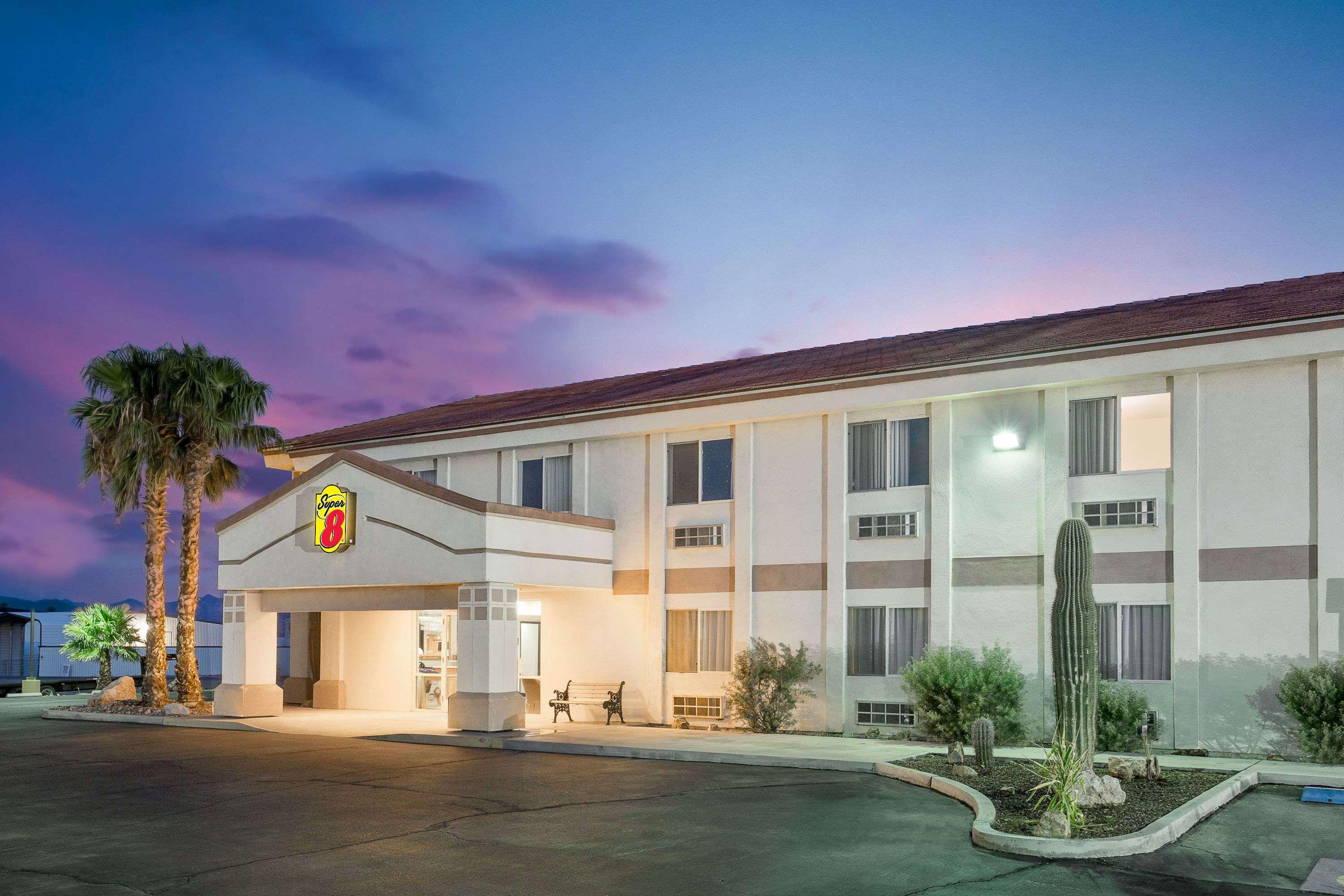 Super 8 By Wyndham Quartzsite Az Hotell Eksteriør bilde